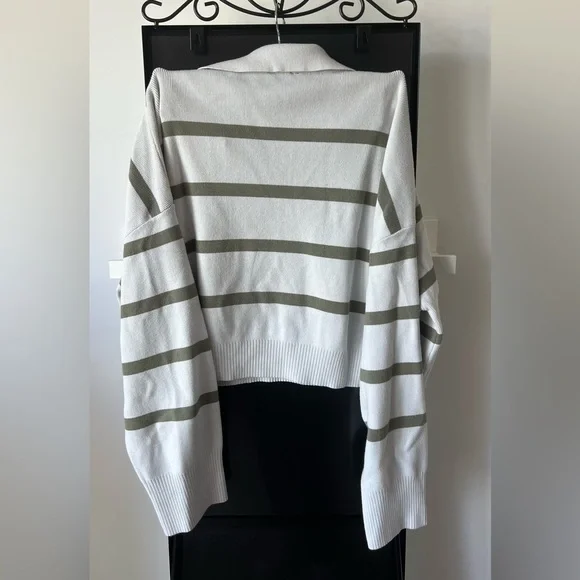 Dynamite Ribbed V-Neck Sweater with Olive Green Stripes - Picture 2 of 3